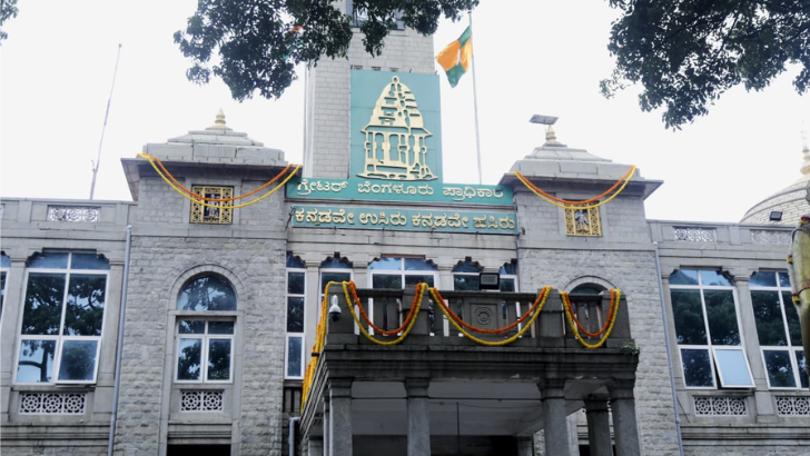 https://salarnews.in/public/uploads/images/newsimages/maannewsimage08052026_215727_WEb pics (3).png